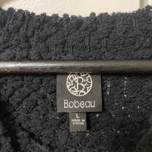 Bobeau | Two Toned popcorn knit sweater - Picture 2 of 4